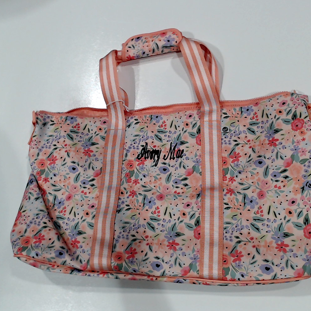 BLOOPER BAG: Monogrammed Kids Weekend Bag
