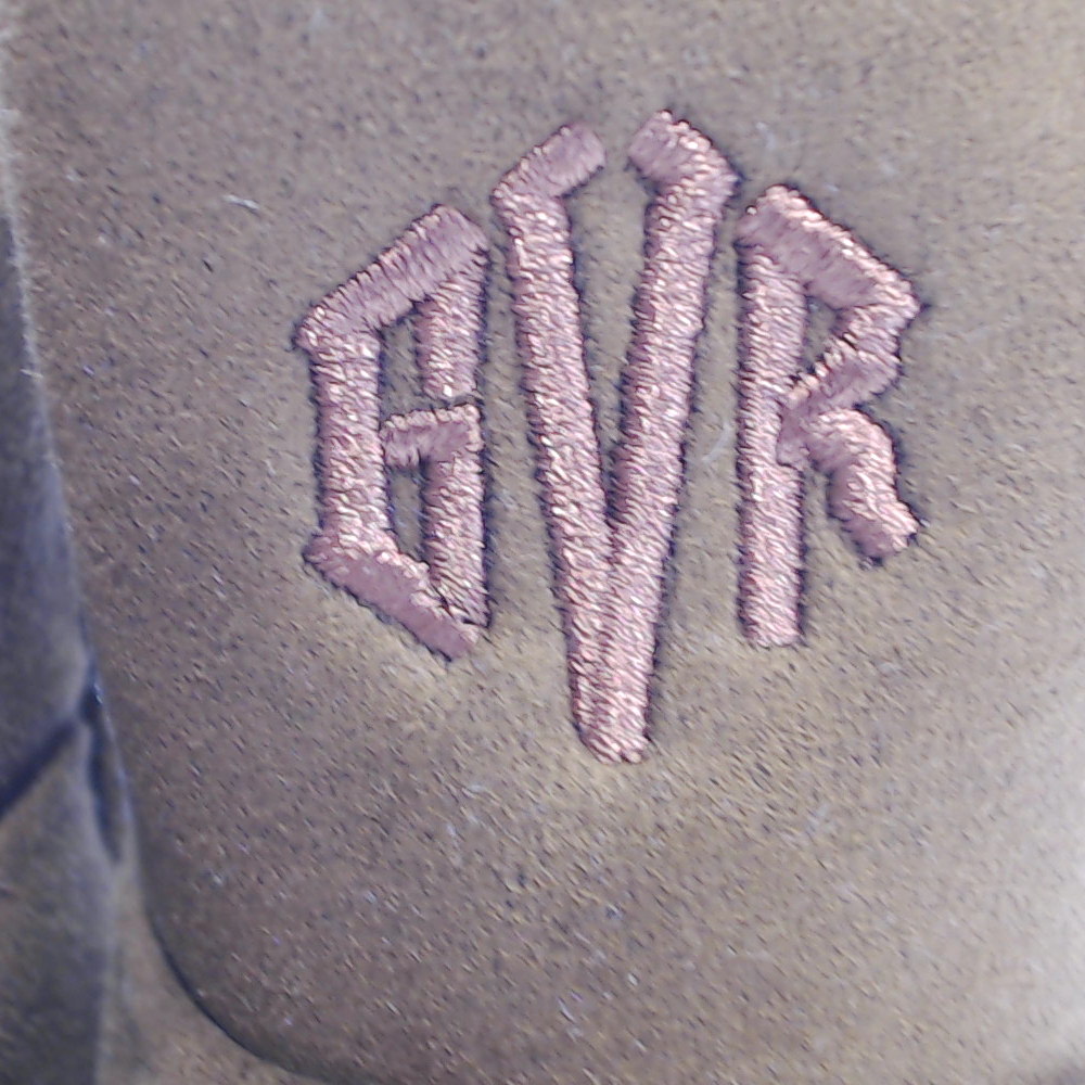 BLOOPER KIDS: Monogrammed Baby Booties