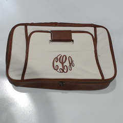 BLOOPER ACCESSORY: Monogrammed Casserole Carrier