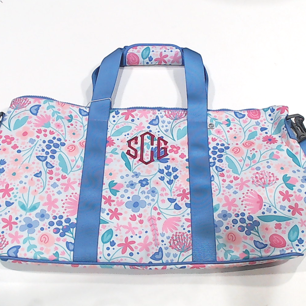 BLOOPER KIDS: Monogrammed Kids Weekend Bag