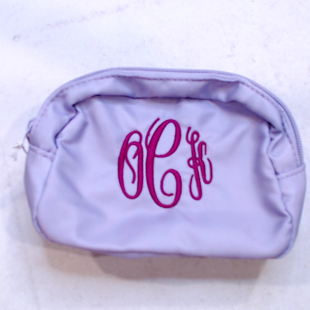 BLOOPER KIDS: Monogrammed Kids Belt Bag