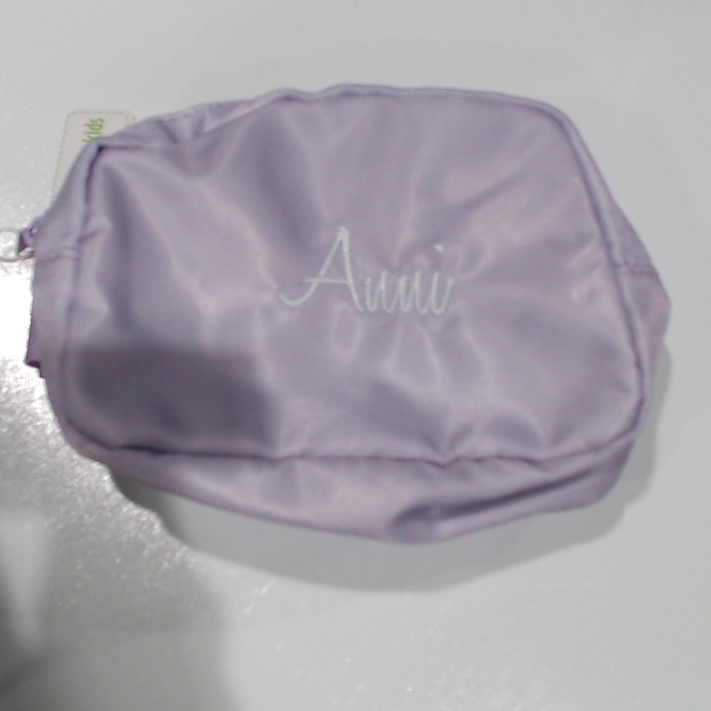 BLOOPER KIDS: Monogrammed Kids Belt Bag
