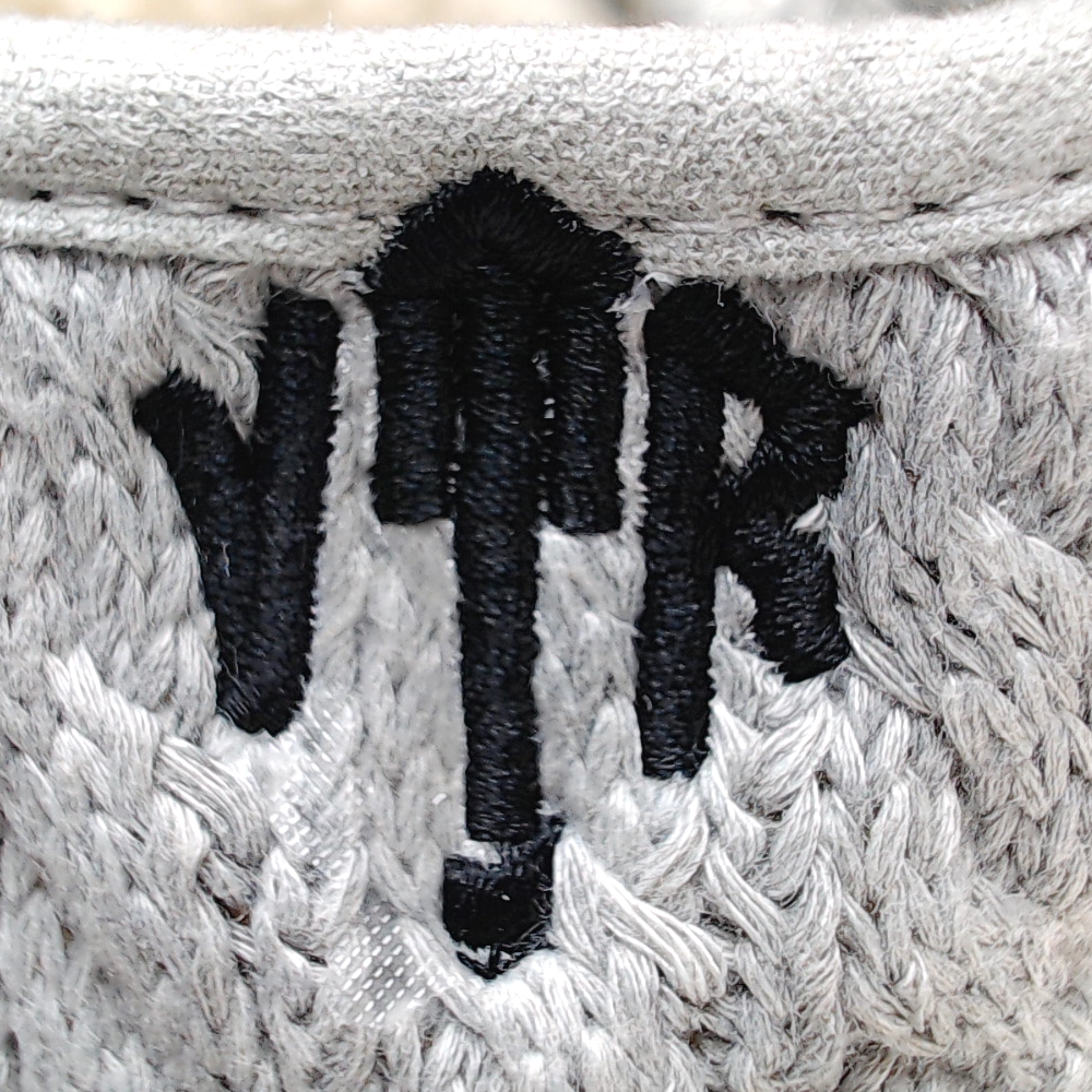 BLOOPER KIDS: Monogrammed Baby Booties