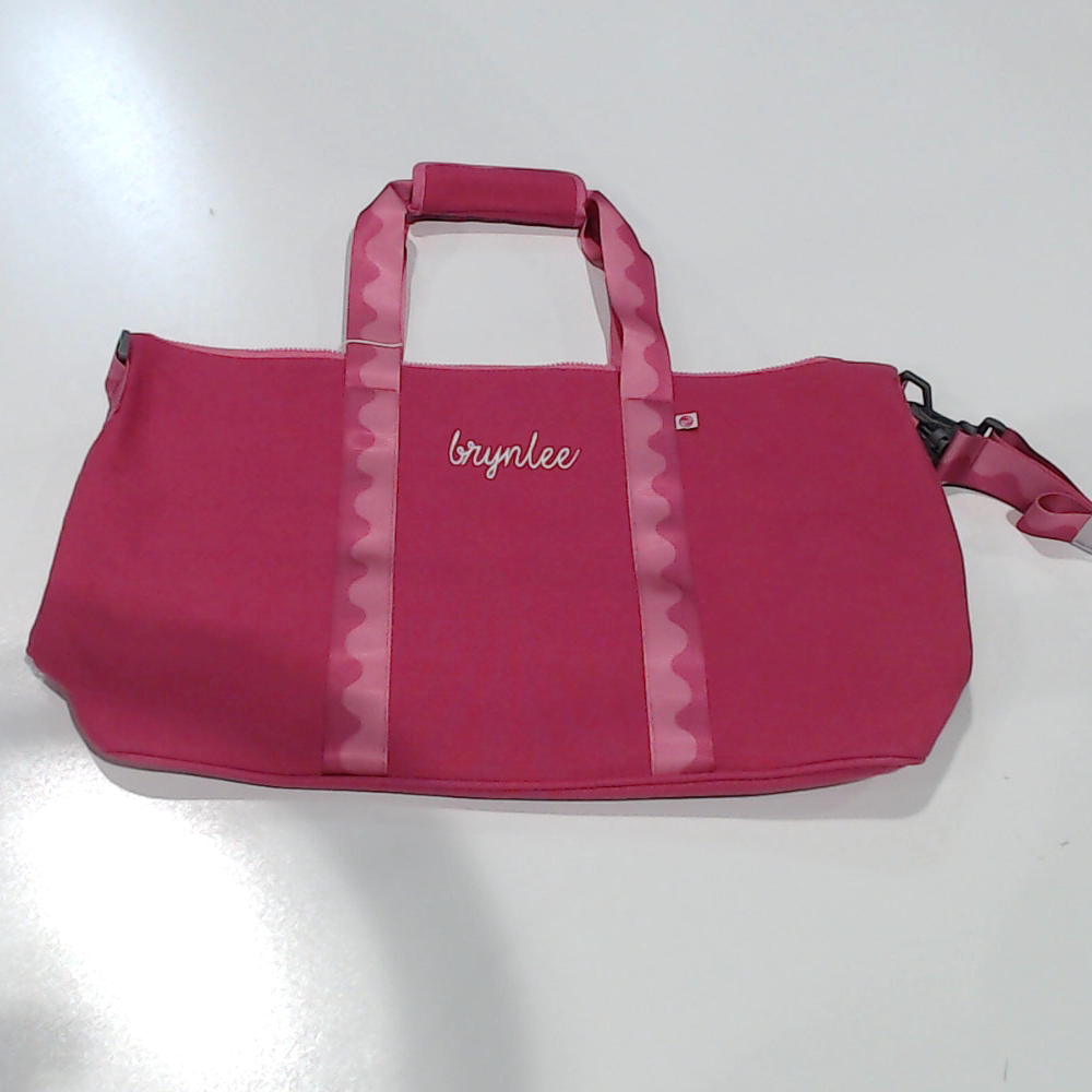 BLOOPER KIDS: Monogrammed Kids Weekend Bag