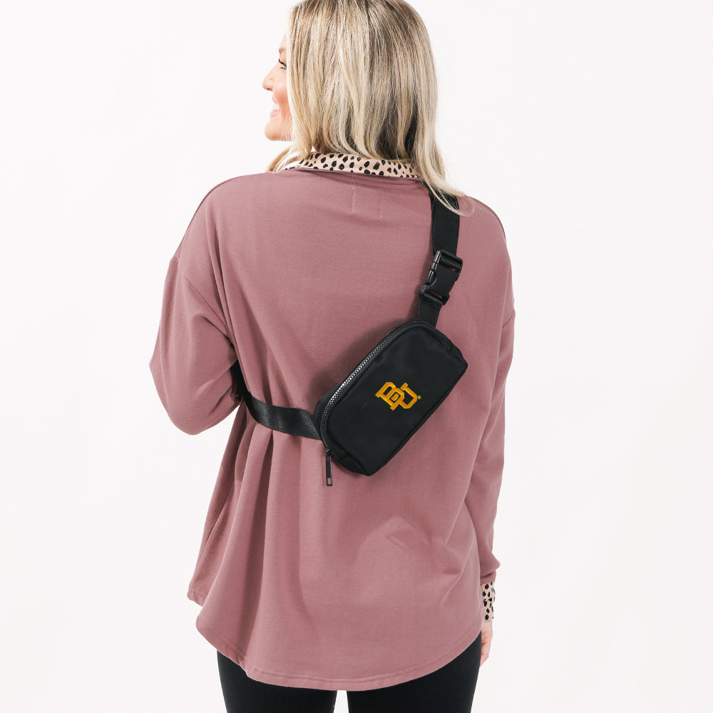 baylor black belt bag on back