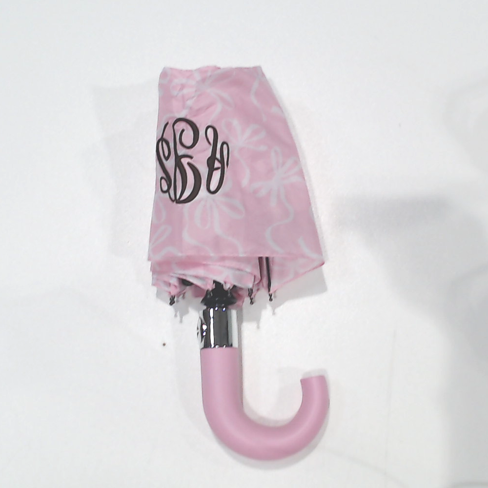 BLOOPER ACCESSORY: Monogrammed Umbrella