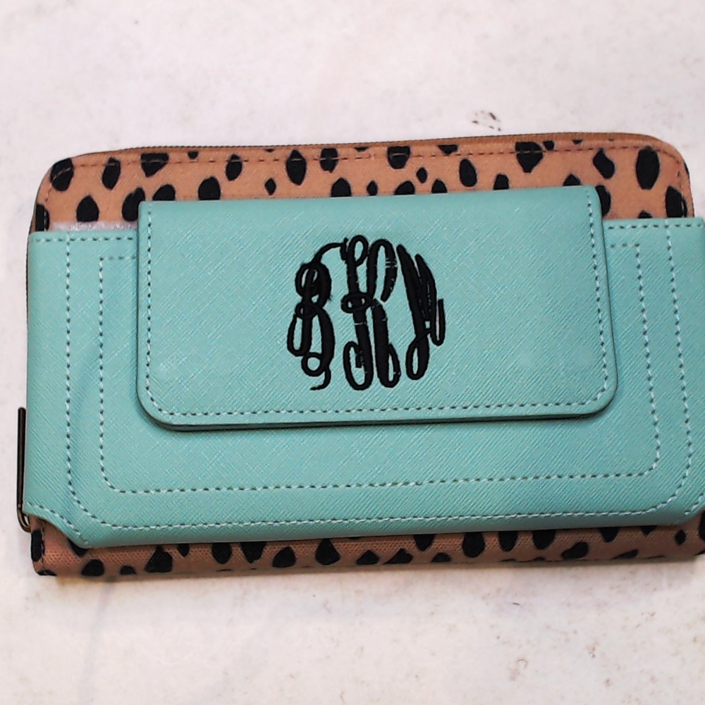 BLOOPER ACCESSORY: Monogrammed Phone Wallet Wristlet