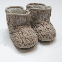 BLOOPER KIDS: Monogrammed Baby Booties