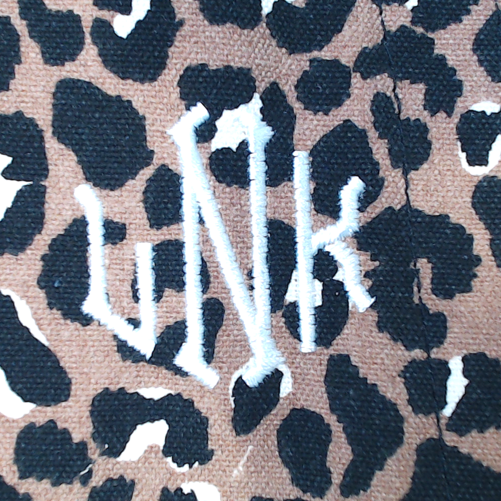 BLOOPER KIDS: Monogrammed Kids Sling Pack