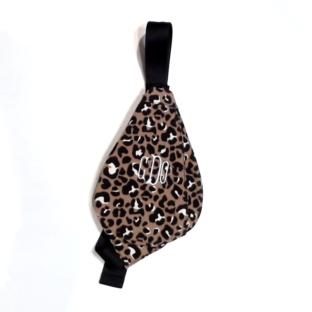 BLOOPER KIDS: Monogrammed Kids Sling Pack