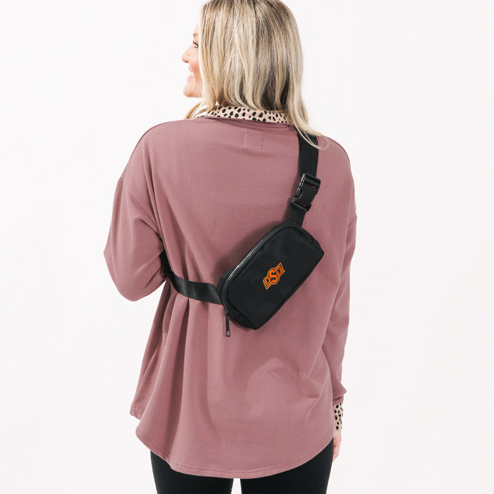 oklahoma state black belt bag on back