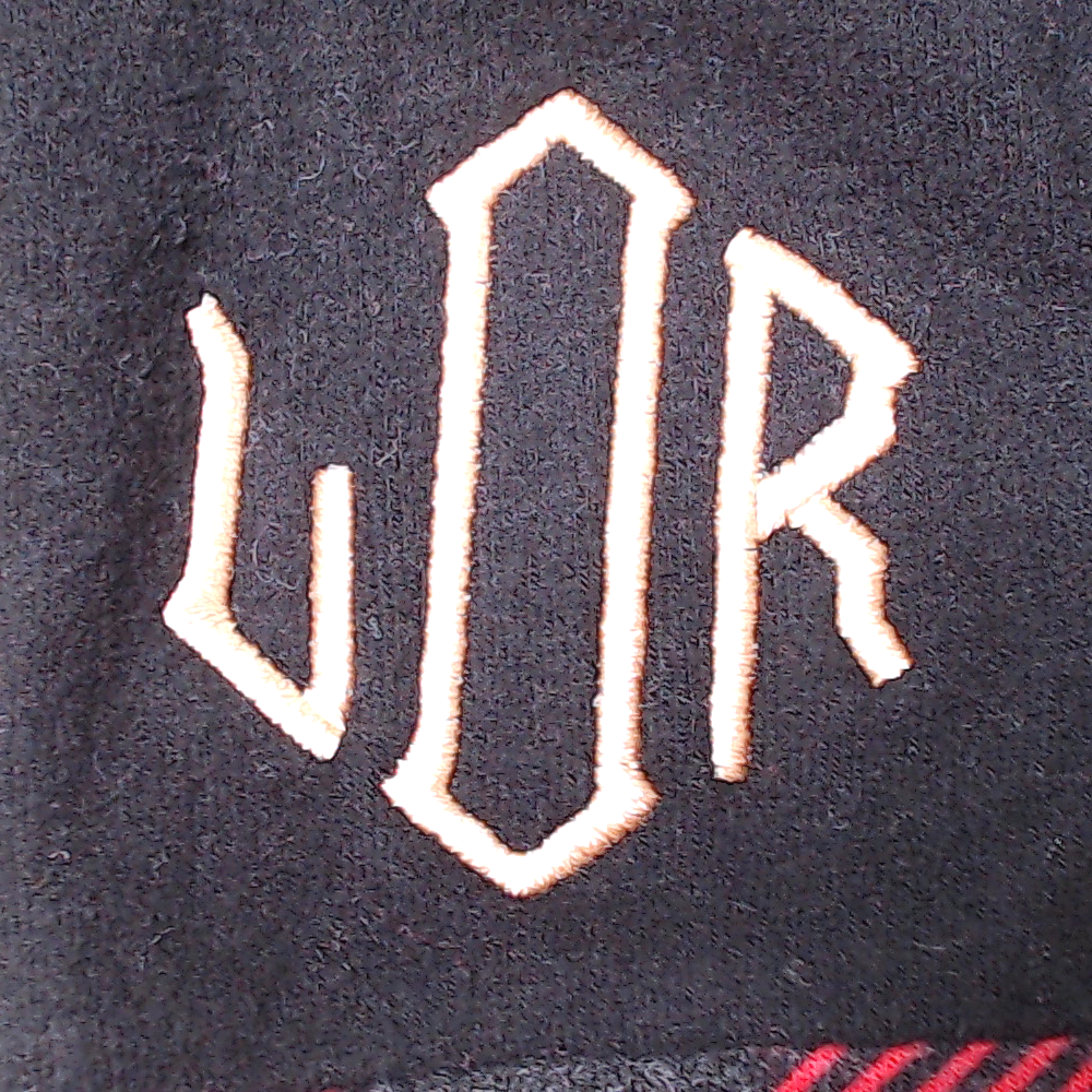 BLOOPER KIDS: Monogrammed Kids Popover