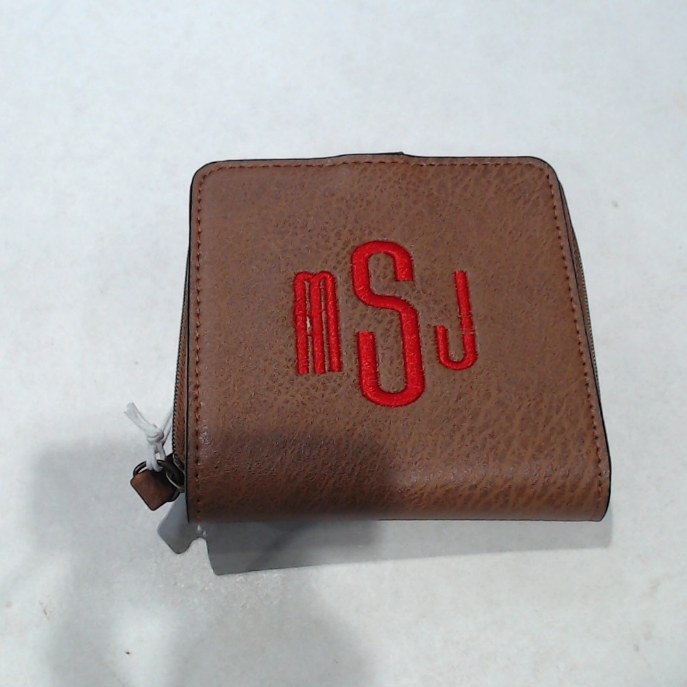 BLOOPER ACCESSORY: Monogrammed Square Wallet