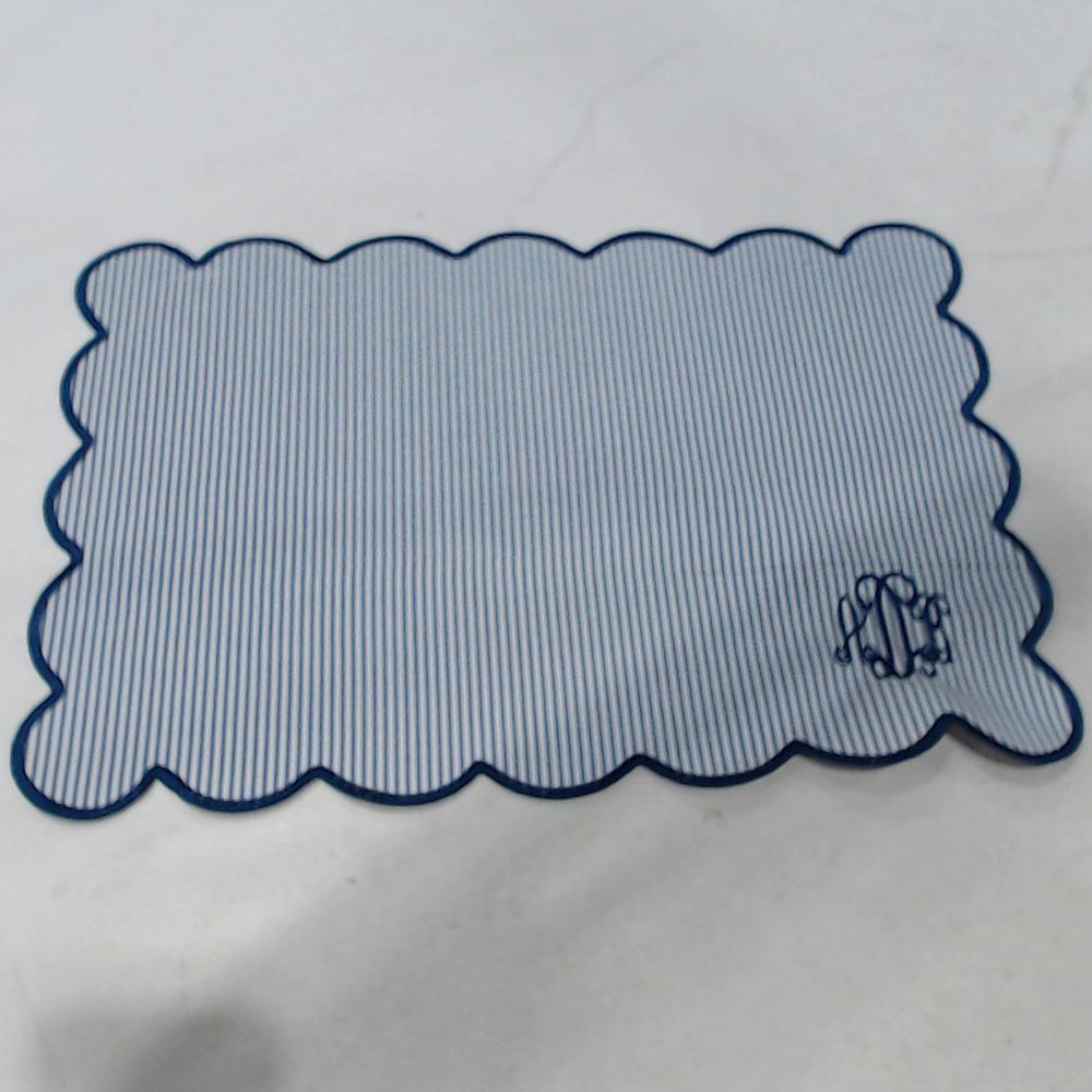 BLOOPER ACCESSORY: Monogrammed Scalloped Placemat