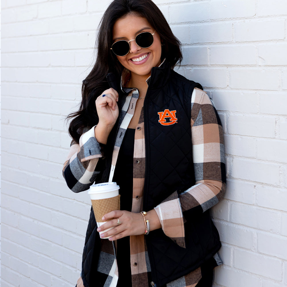 auburn tigers war eagle puffer vest girl touching collar
