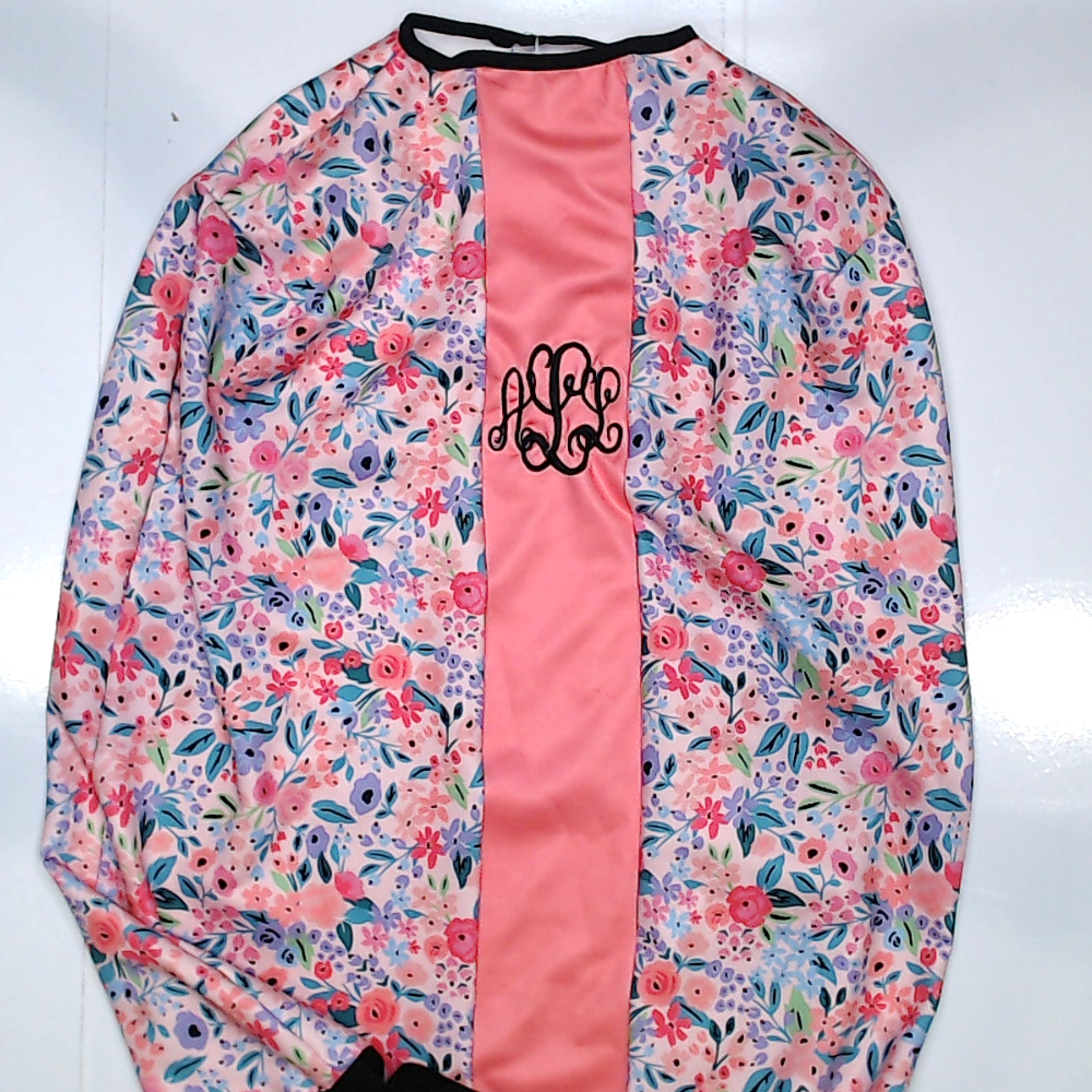 BLOOPER ACCESSORY: Monogrammed Luggage Cover
