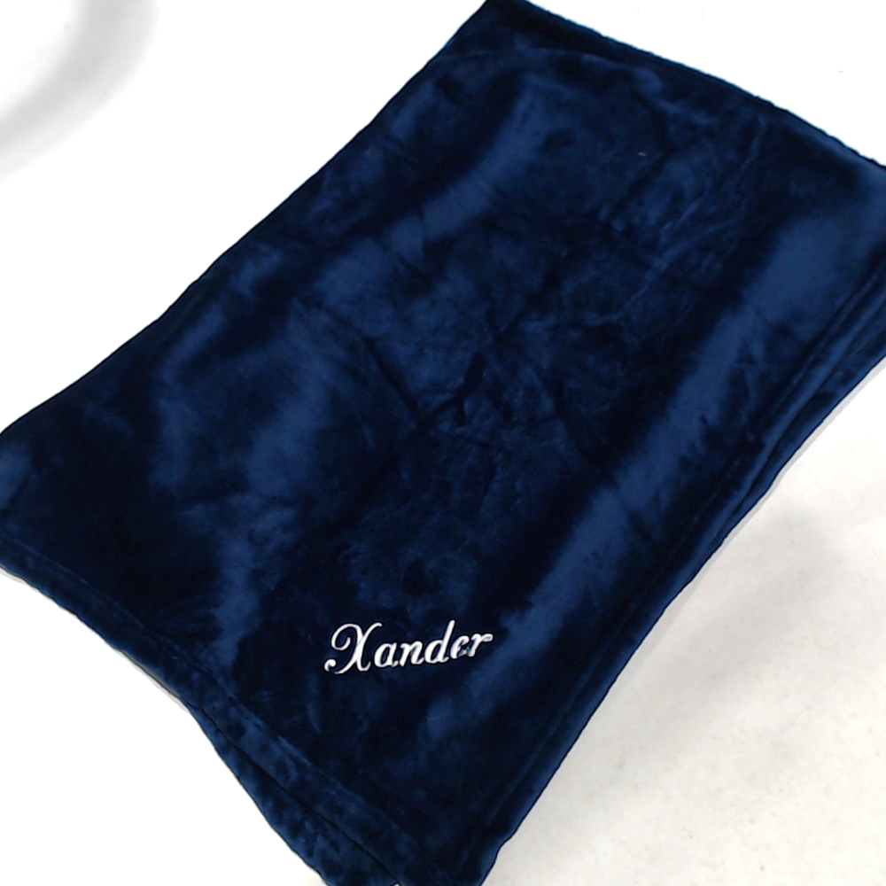 BLOOPER KIDS: Monogrammed Baby Blanket