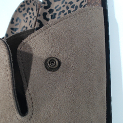 BLOOPER SHOES: BLANK Clogs