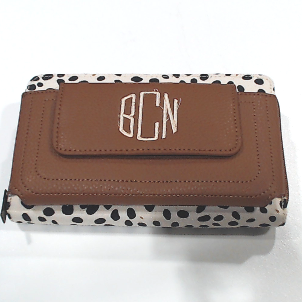 BLOOPER ACCESSORY: Monogrammed Phone Wallet Wristlet