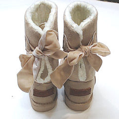 BLOOPER KIDS: Monogrammed Kids Sherpa Tie Booties