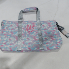 BLOOPER KIDS: Monogrammed Kids Weekend Bag