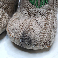 BLOOPER KIDS: Monogrammed Baby Booties