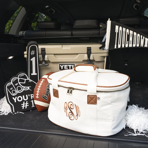 ivory slow cooker carrier in trunk