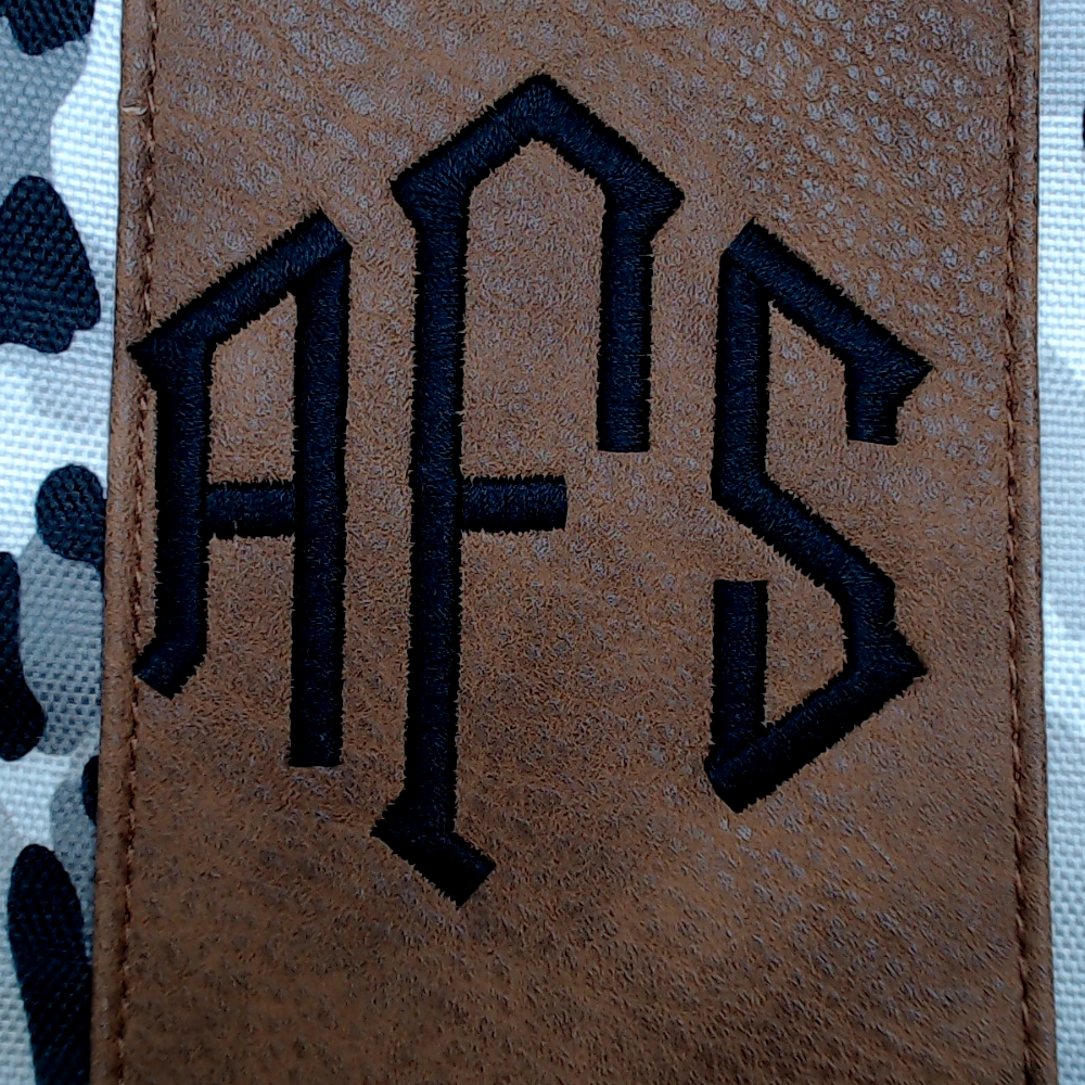 BLOOPER KIDS: Monogrammed Portable Changing Pad