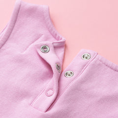 jumper dress detail shot