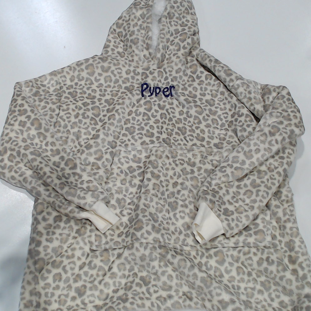 BLOOPER KIDS: Monogrammed Kids Blanket Hoodie