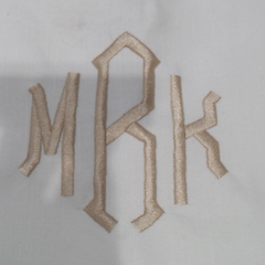 BLOOPER ACCESSORY: Monogrammed Scalloped Table Runner