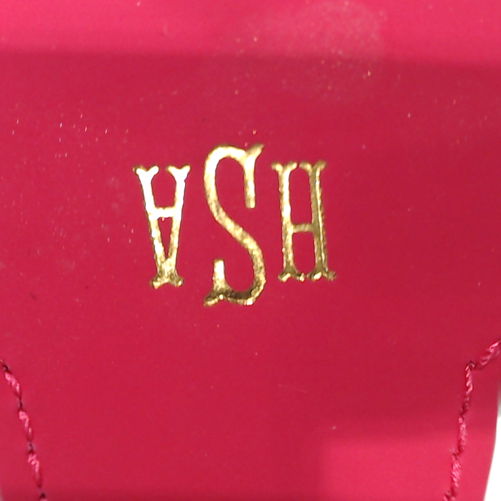 BLOOPER ACCESSORY: Monogrammed Luggage Tag