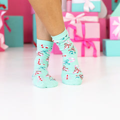 merry mint christmas socks on rachel