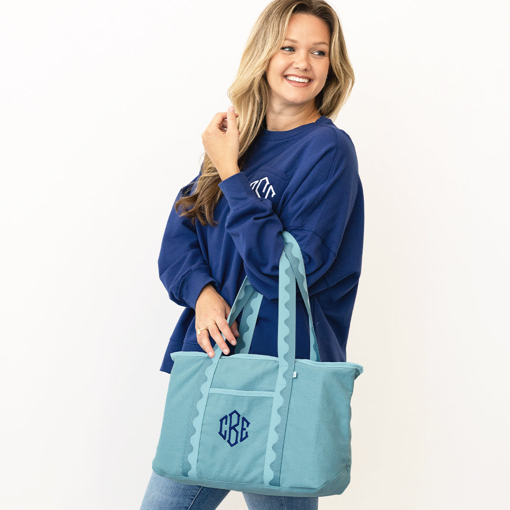 mist anywhere tote bag on arm