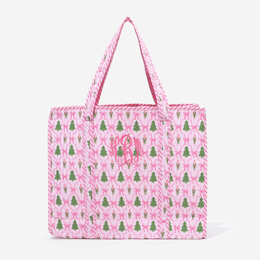 monogrammed quilted tote bag in christmas lattice 