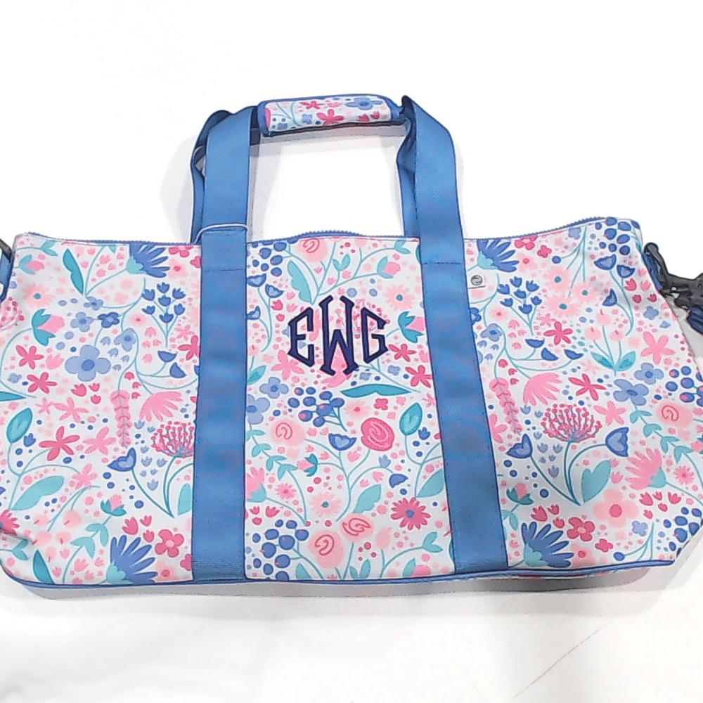 BLOOPER KIDS: Monogrammed Kids Weekend Bag