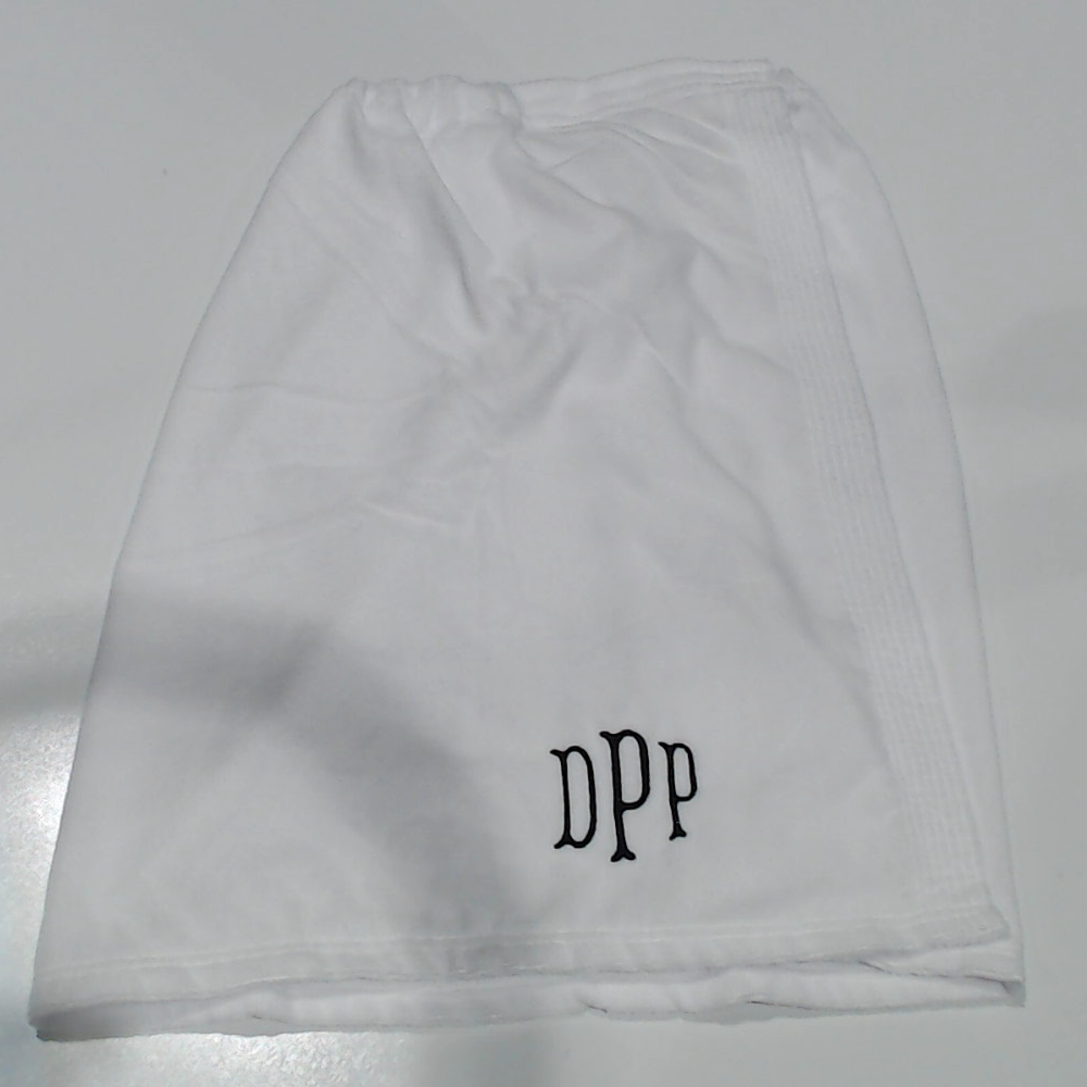 BLOOPER ACCESSORY: Monogrammed Patterned Towel Wrap