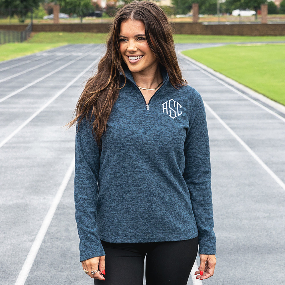[Peyton] navy freeport mirofleece pullover on girl lclose up