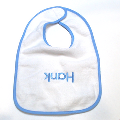 BLOOPER KIDS: Monogrammed Outline Baby Bib