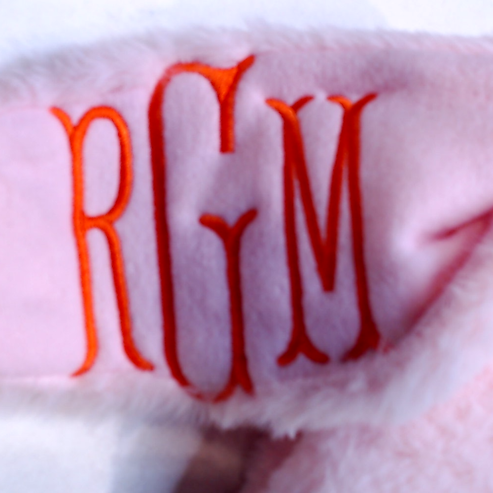 BLOOPER KIDS: Monogrammed Bunny Easter Basket
