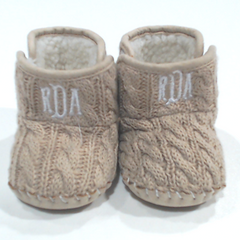 BLOOPER KIDS: Monogrammed Baby Booties