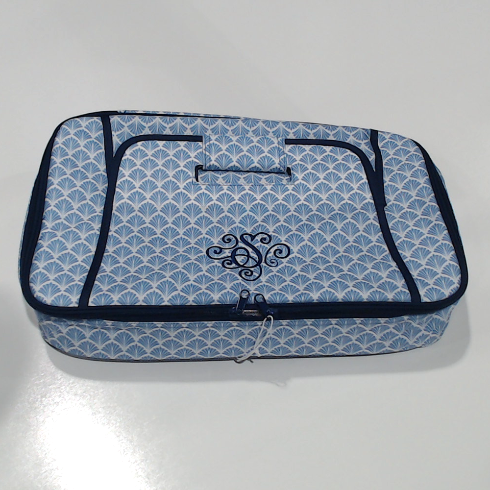 BLOOPER ACCESSORY: Monogrammed Casserole Carrier