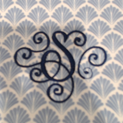 BLOOPER ACCESSORY: Monogrammed Casserole Carrier