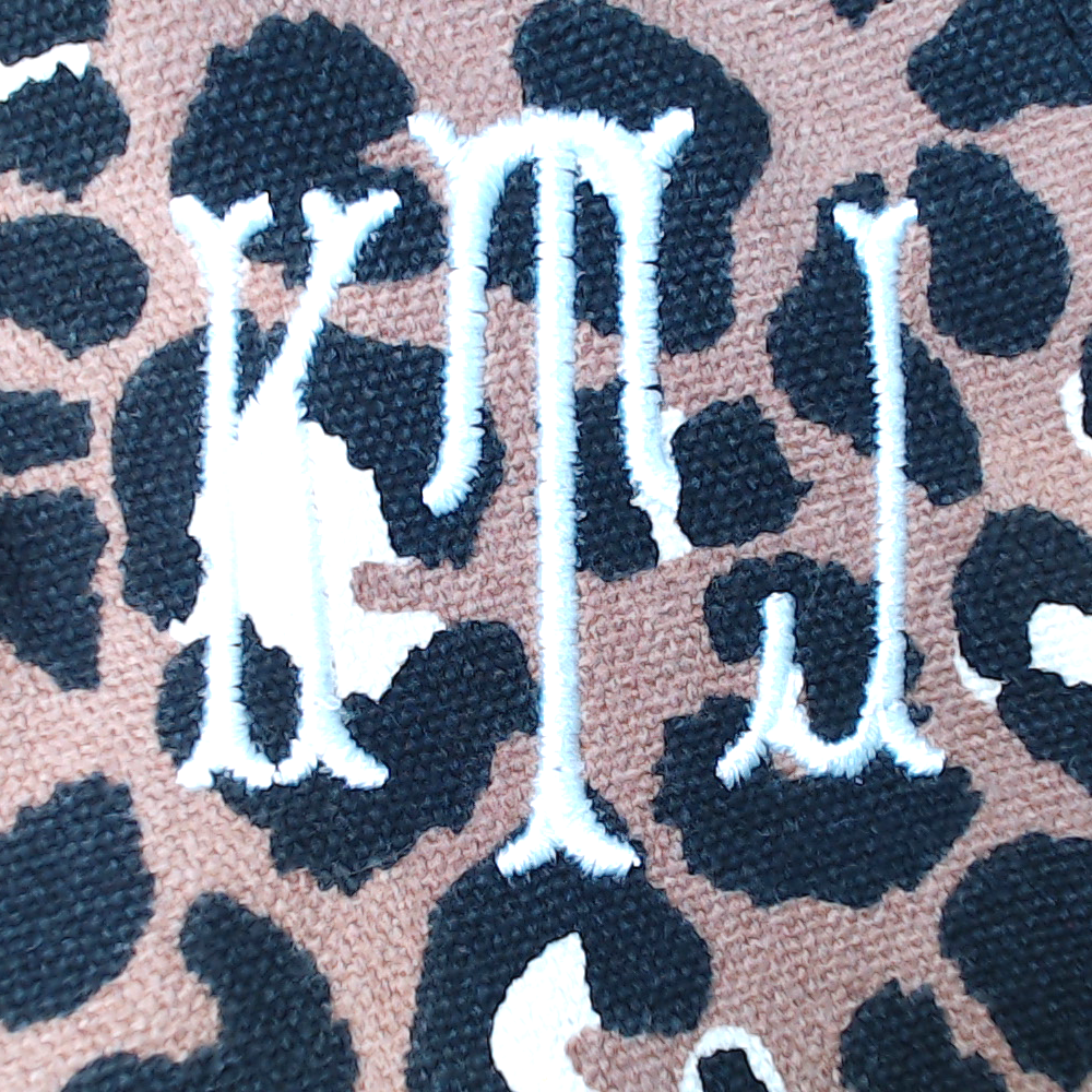 BLOOPER KIDS: Monogrammed Kids Sling Pack