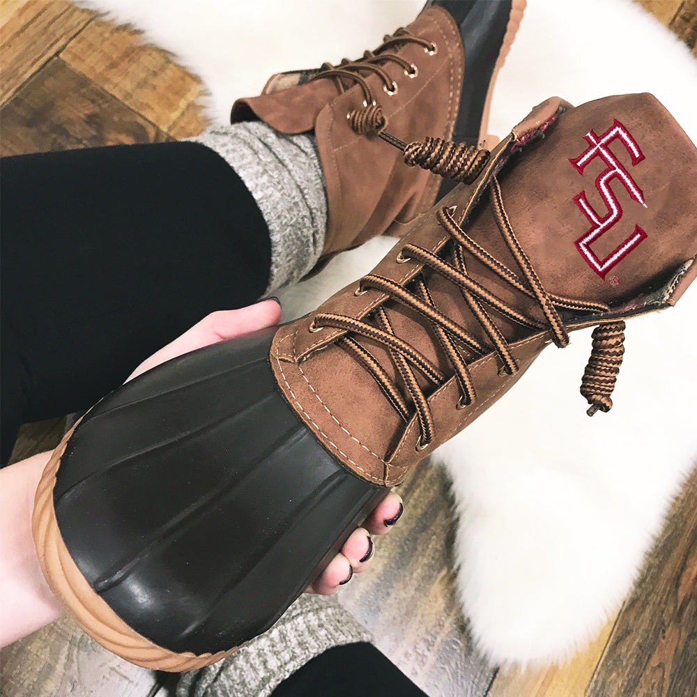 florida state duck boot selfie