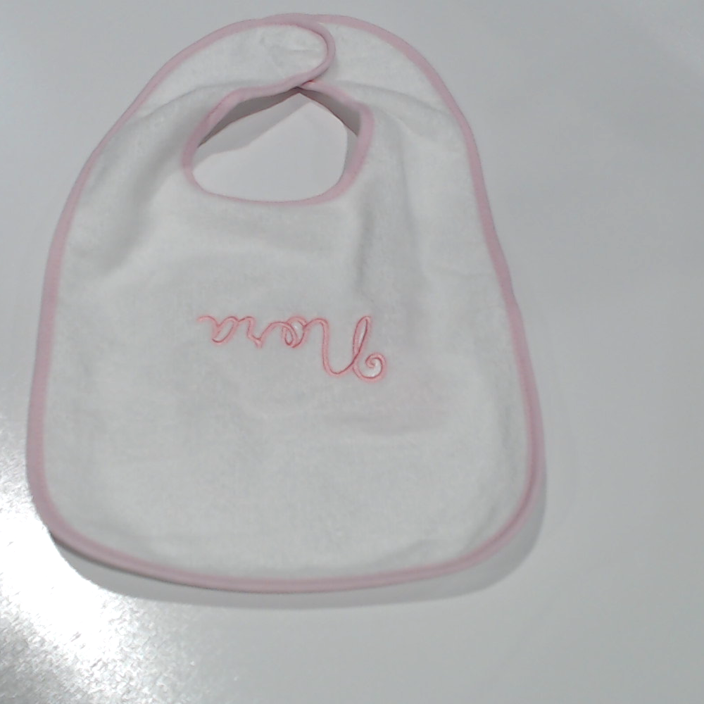 BLOOPER KIDS: Monogrammed Outline Baby Bib
