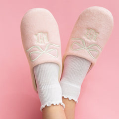 pink bows slippers with ruffle socks