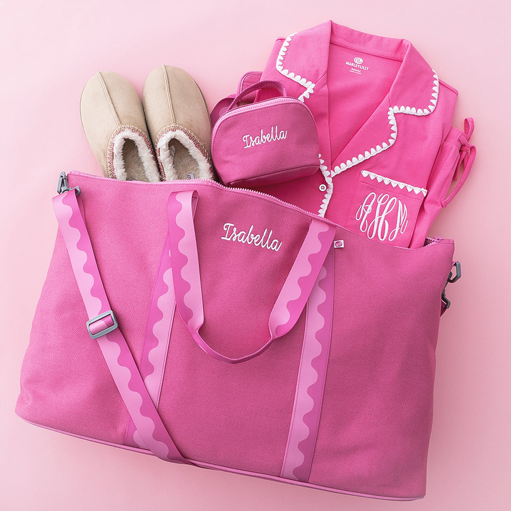 pink punch weekend bag flatlay spillshot