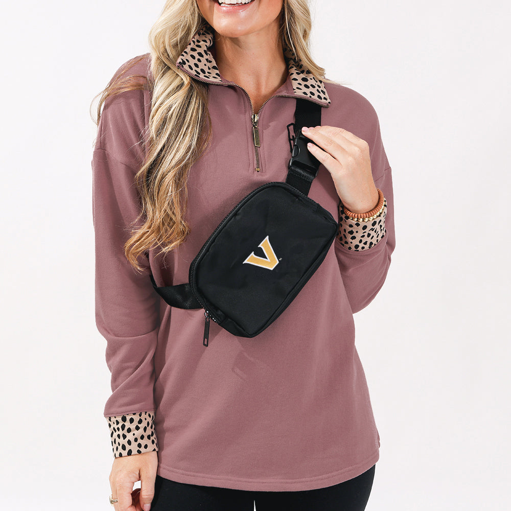Vanderbilt Commodores black belt bag over shoulders