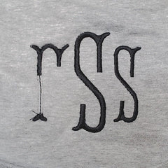 BLOOPER KIDS: Monogrammed Baby Bib